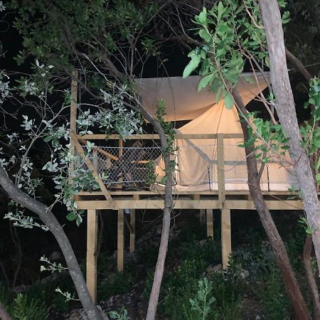 Готель Bigova Glamping Котор Екстер'єр фото